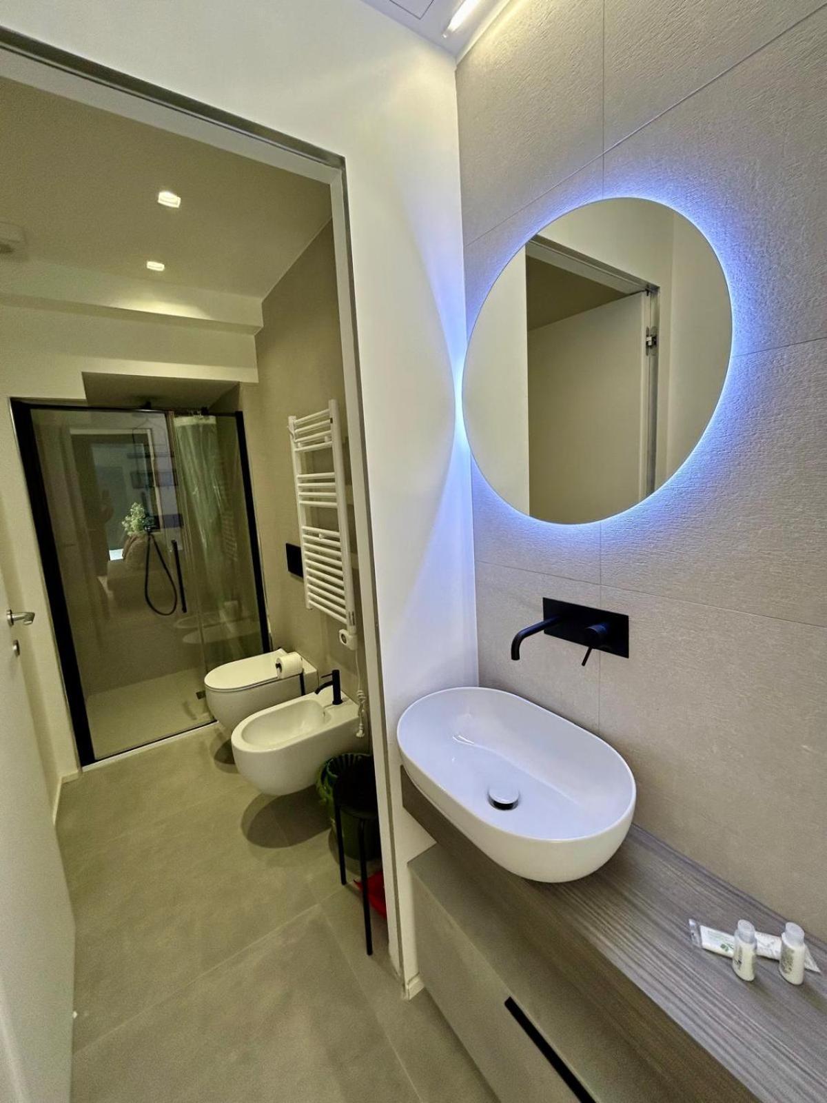 Kibilu Luxury With Terrace, Isola District And Near Garibaldi Station Apartment Mailand